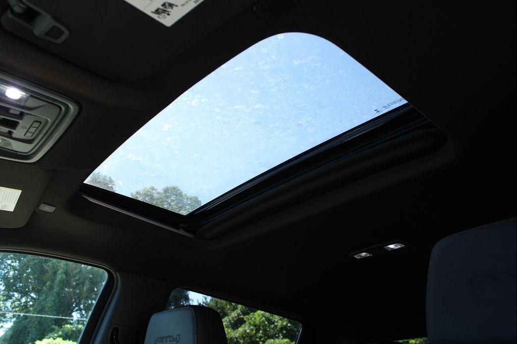 used 2021 GMC Sierra 1500 car, priced at $36,999