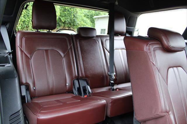used 2022 Ford Expedition car, priced at $50,800