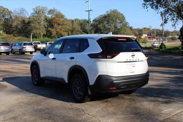 used 2021 Nissan Rogue car, priced at $15,999