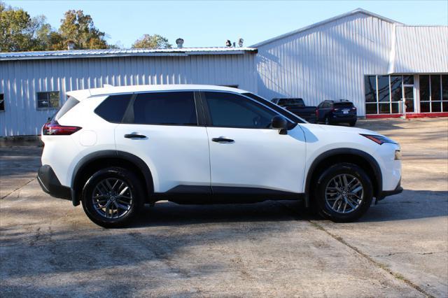 used 2021 Nissan Rogue car, priced at $15,999