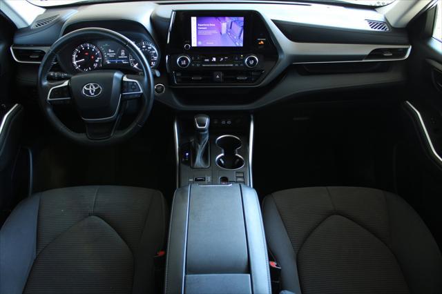 used 2023 Toyota Highlander car, priced at $31,191