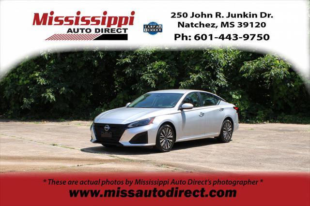 used 2023 Nissan Altima car, priced at $19,999