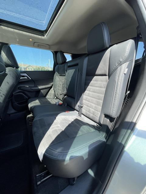 used 2023 Mitsubishi Outlander PHEV car, priced at $27,796