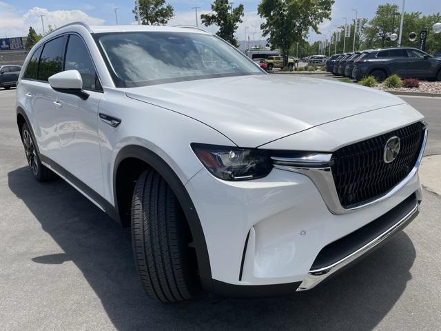 new 2025 Mazda CX-90 PHEV car, priced at $59,025