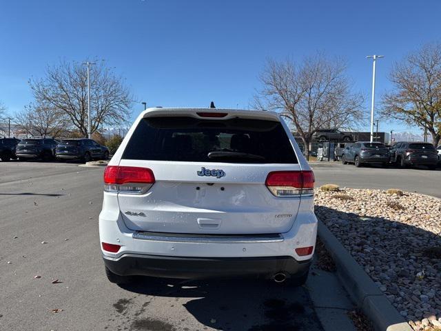 used 2018 Jeep Grand Cherokee car, priced at $17,422