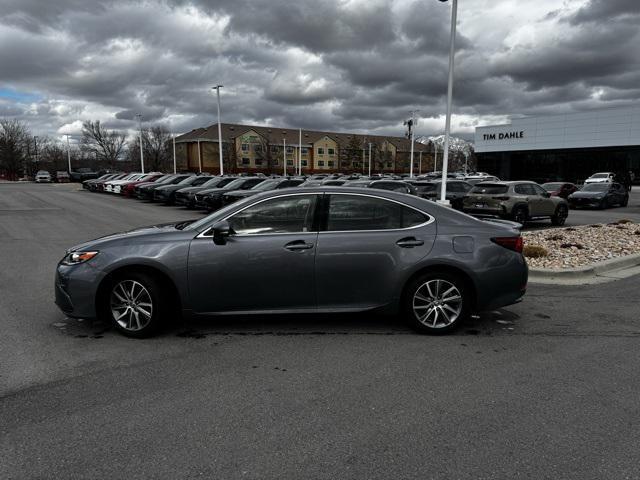 used 2018 Lexus ES 300h car, priced at $25,816