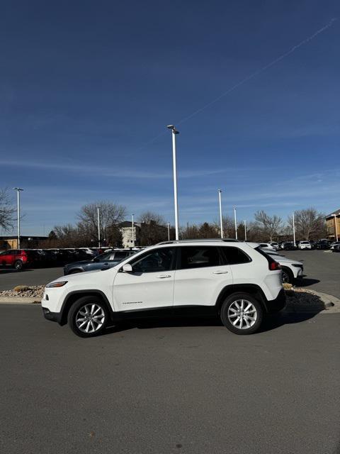 used 2016 Jeep Cherokee car, priced at $13,449