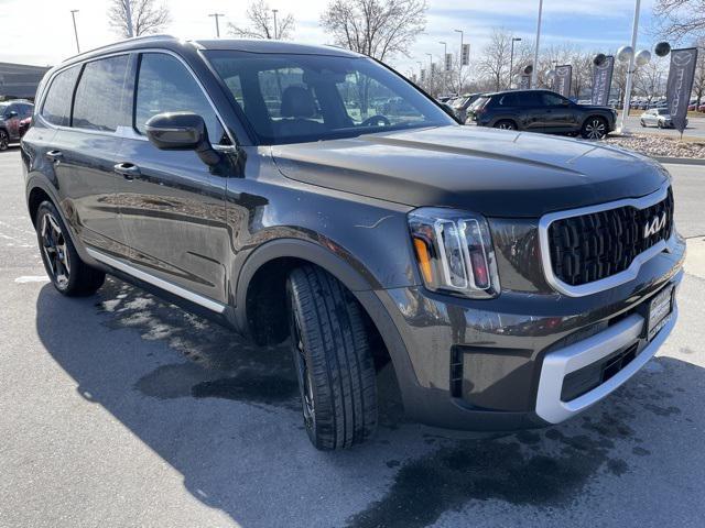 used 2024 Kia Telluride car, priced at $38,215