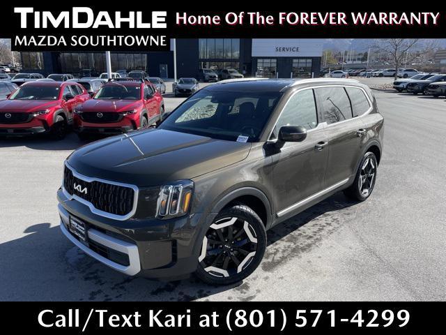 used 2024 Kia Telluride car, priced at $38,215