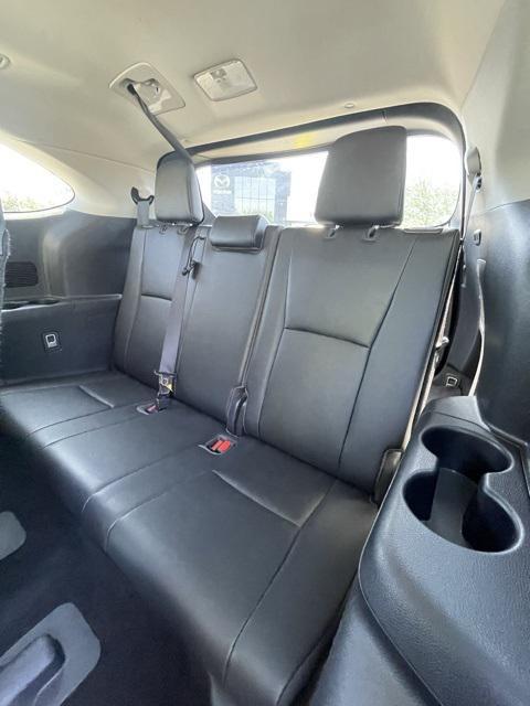 used 2020 Toyota Highlander car, priced at $26,993