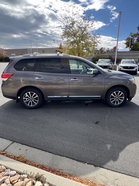 used 2014 Nissan Pathfinder car, priced at $6,998