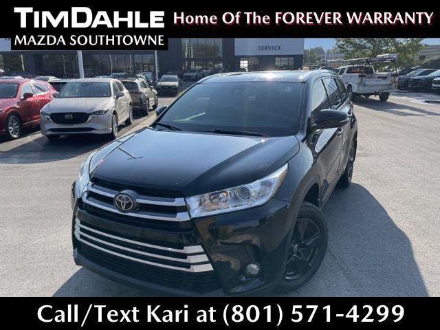 used 2017 Toyota Highlander car, priced at $27,122