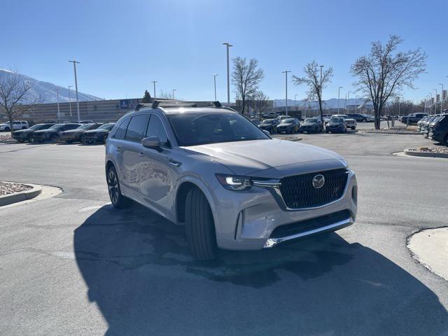 new 2025 Mazda CX-90 car, priced at $55,280