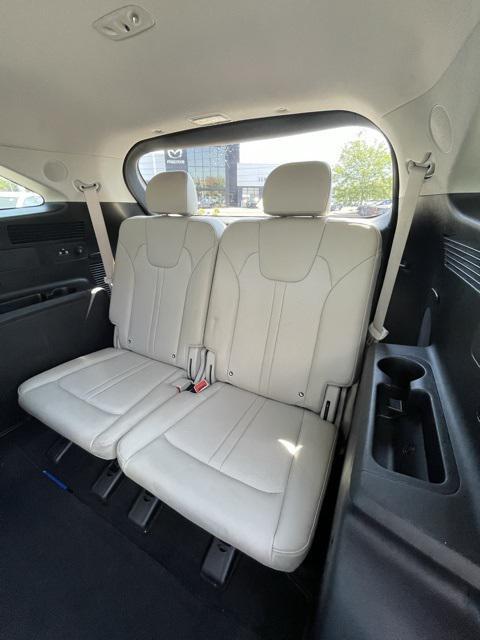 used 2022 Kia Sorento Plug-In Hybrid car, priced at $26,294