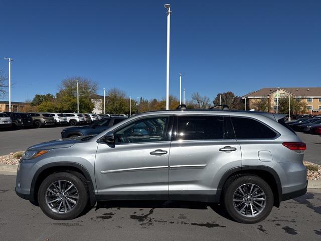 used 2019 Toyota Highlander car, priced at $30,496