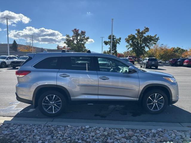 used 2019 Toyota Highlander car, priced at $30,496