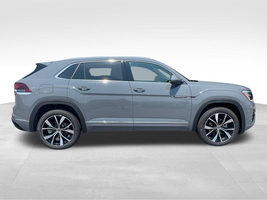 new 2025 Volkswagen Atlas Cross Sport car, priced at $48,624