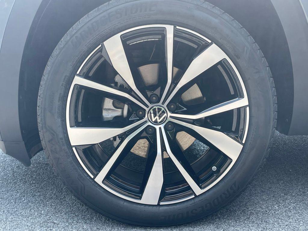 new 2025 Volkswagen Atlas Cross Sport car, priced at $48,624