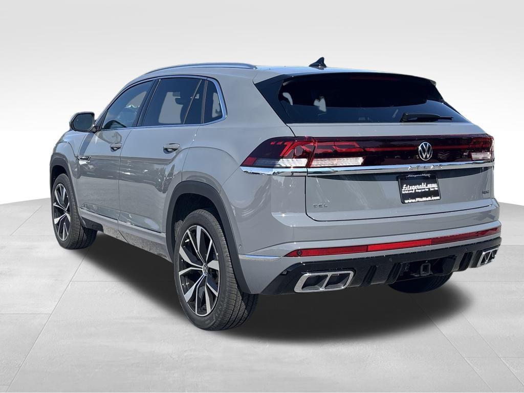 new 2026 Volkswagen Atlas Cross Sport car, priced at $54,261