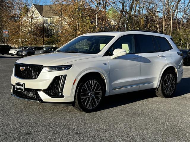 used 2023 Cadillac XT6 car, priced at $42,995