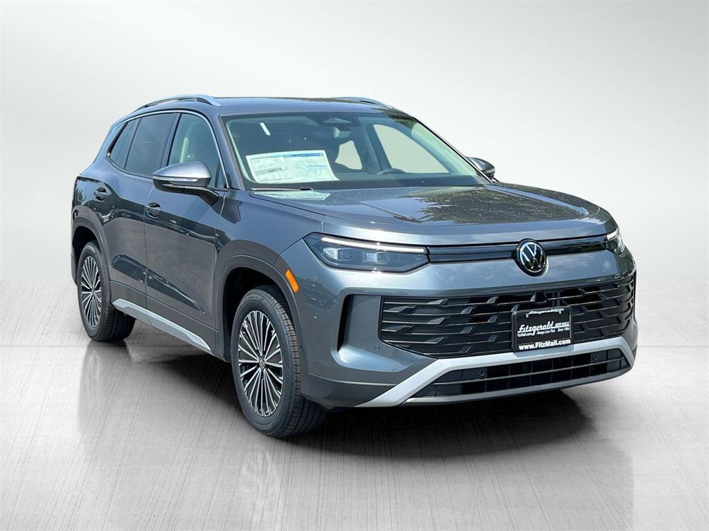 new 2025 Volkswagen Tiguan car, priced at $29,779