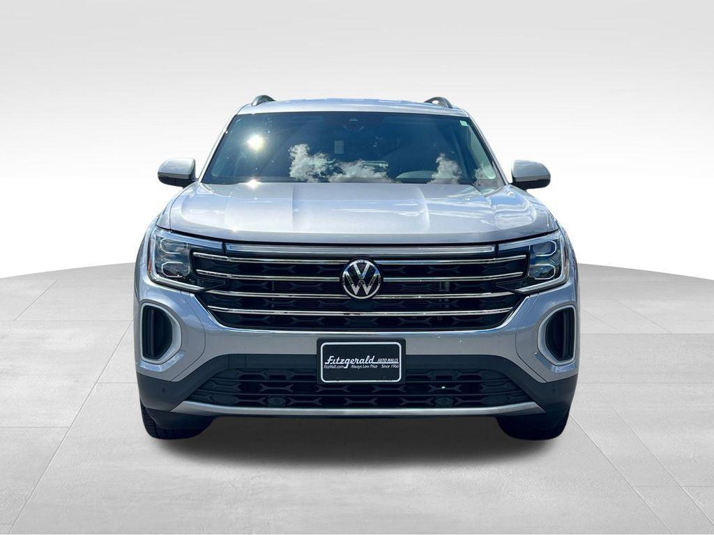 used 2024 Volkswagen Atlas car, priced at $32,595