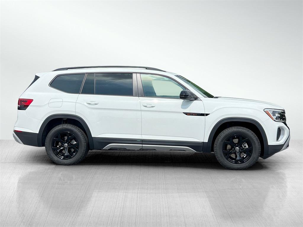 new 2025 Volkswagen Atlas car, priced at $43,579