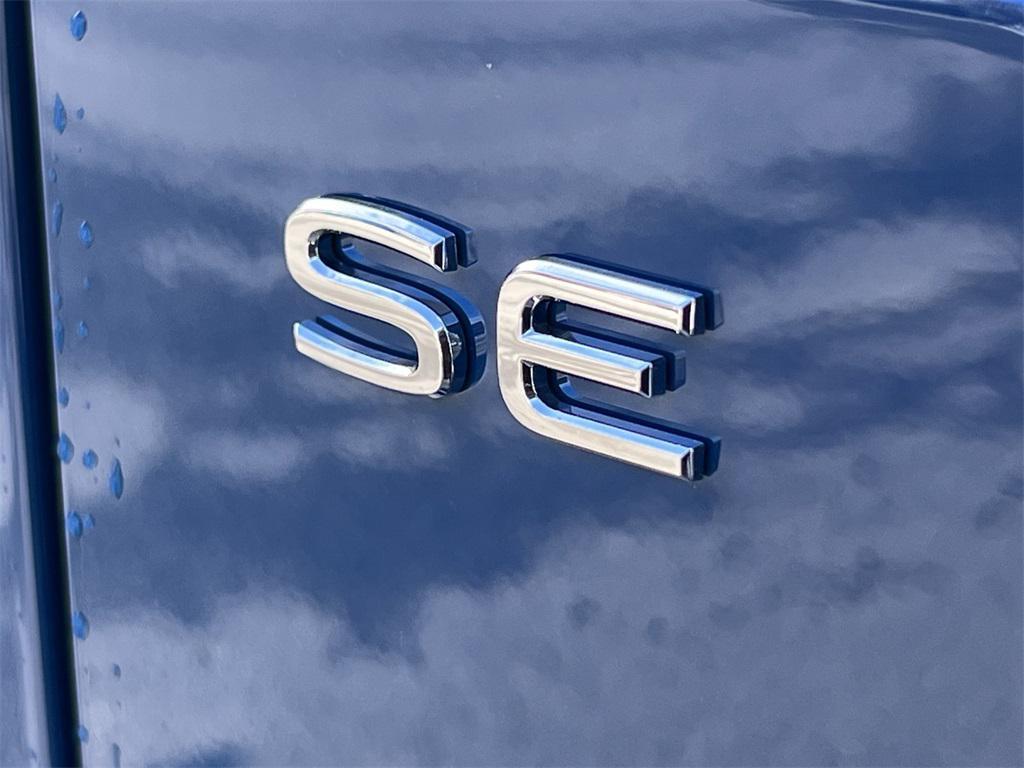 new 2025 Volkswagen Atlas car, priced at $43,093