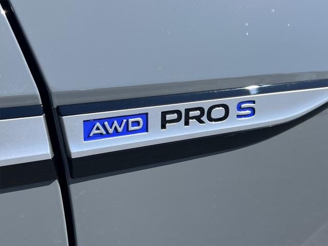 new 2025 Volkswagen ID.4 car, priced at $45,869