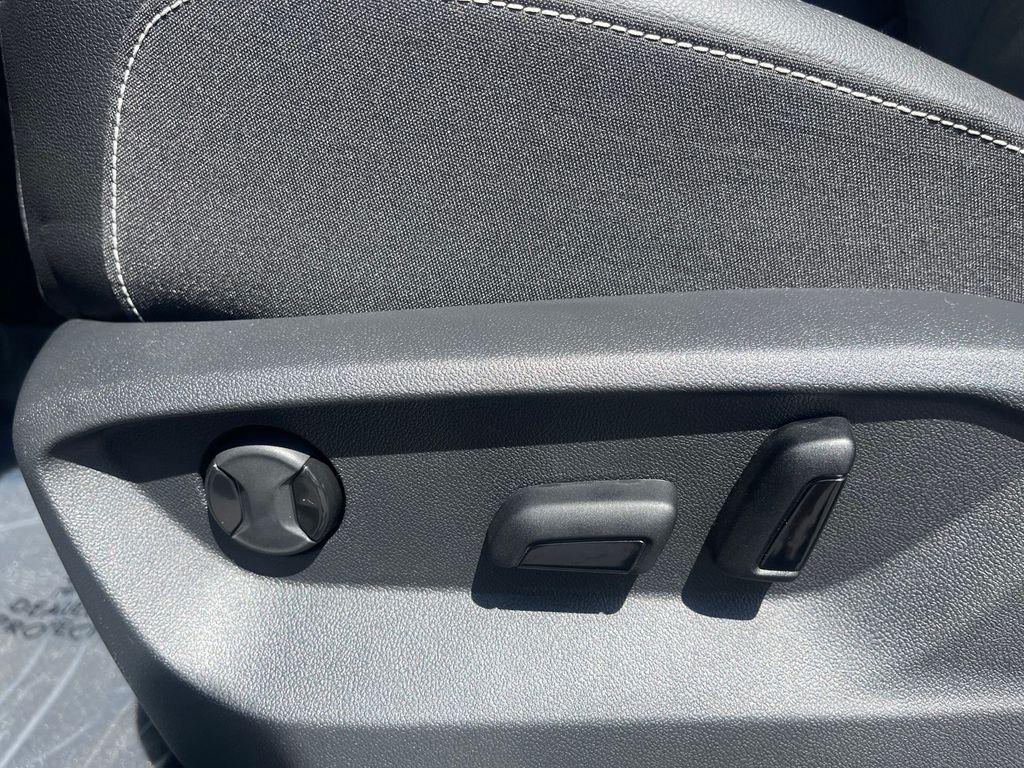 new 2025 Volkswagen Atlas car, priced at $42,766