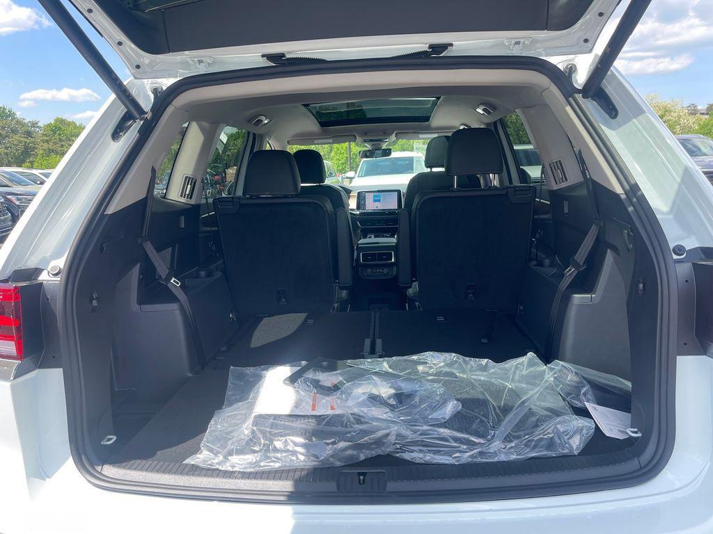 new 2025 Volkswagen Atlas car, priced at $42,766