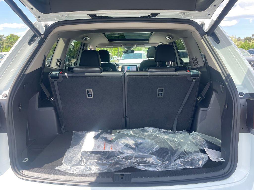 new 2025 Volkswagen Atlas car, priced at $42,766