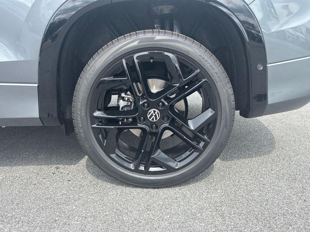 new 2025 Volkswagen Tiguan car, priced at $36,973