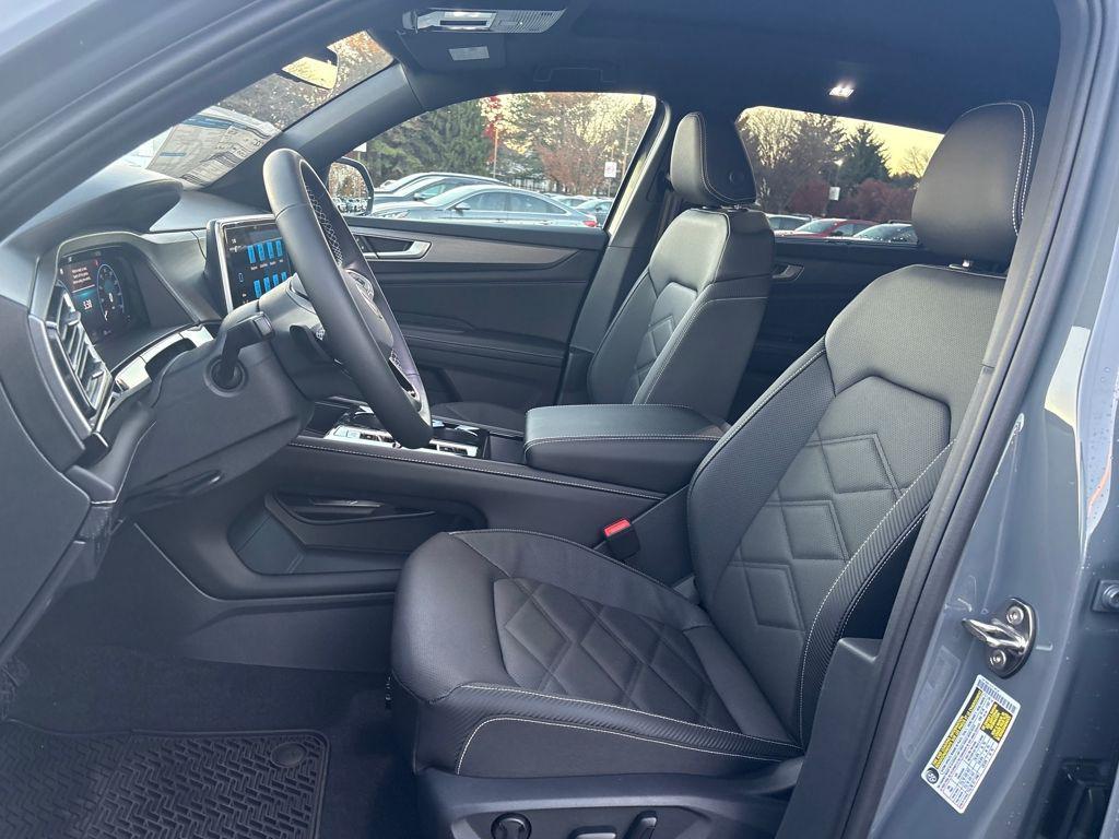 new 2026 Volkswagen Atlas Cross Sport car, priced at $46,152