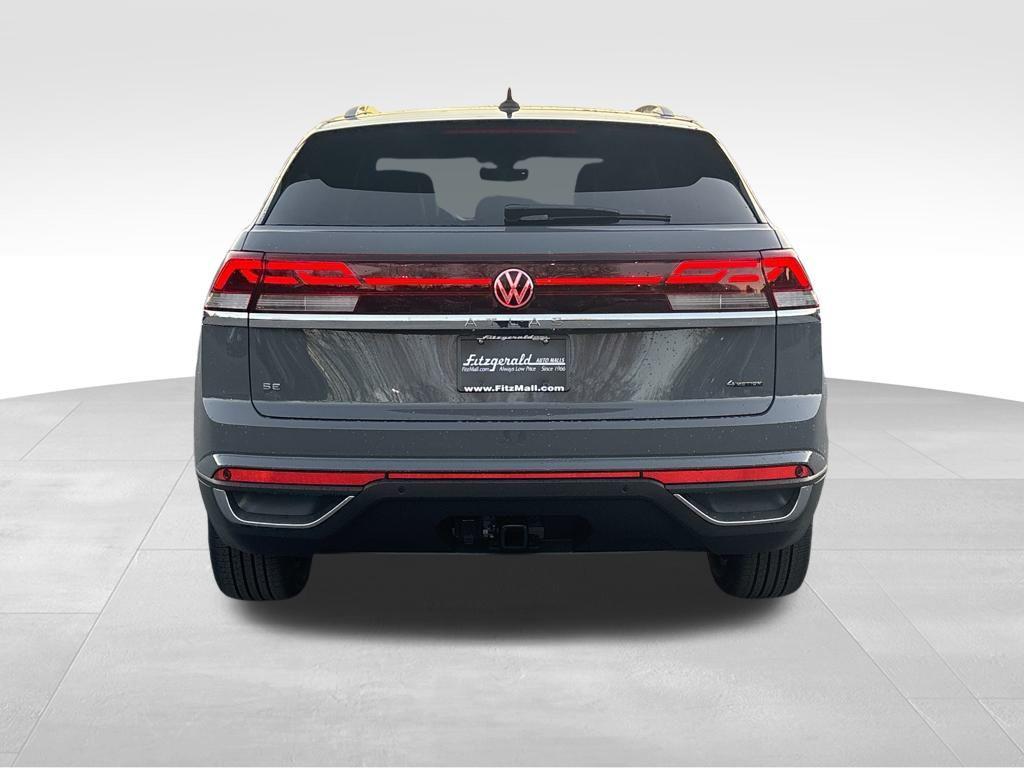 new 2026 Volkswagen Atlas Cross Sport car, priced at $46,152