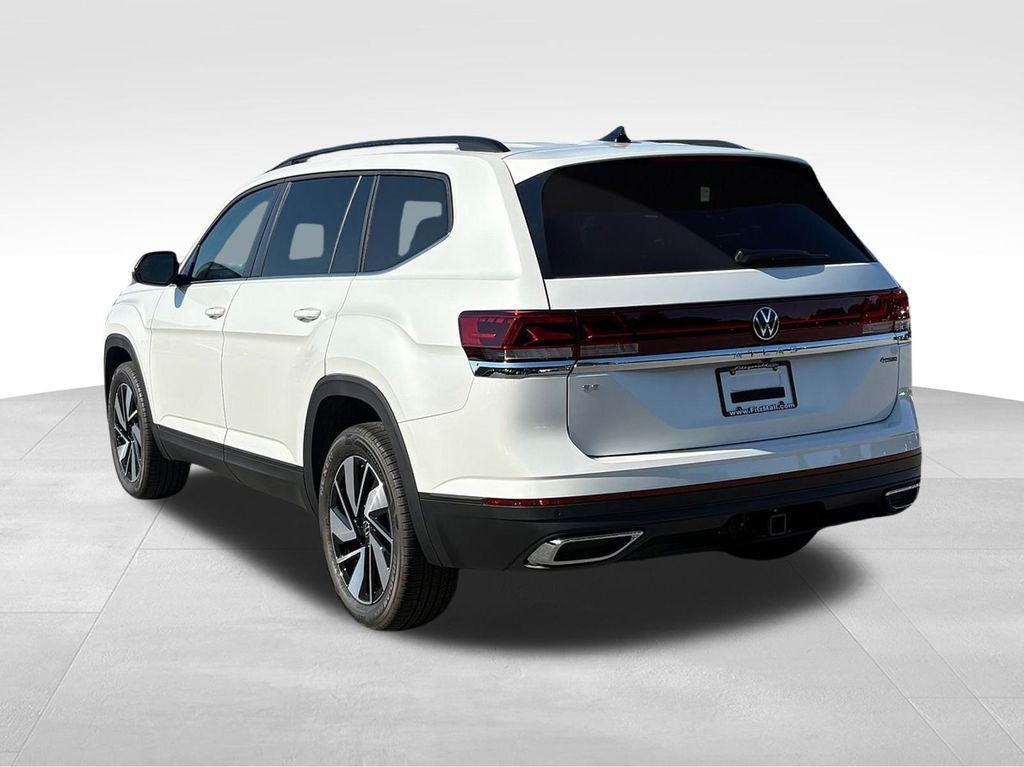new 2026 Volkswagen Atlas car, priced at $46,617