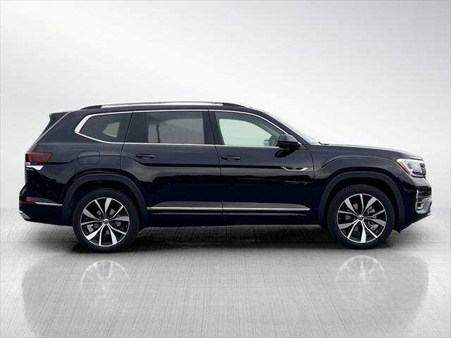 new 2024 Volkswagen Atlas car, priced at $48,211