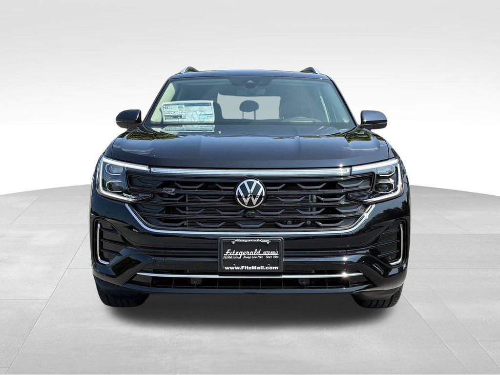 new 2025 Volkswagen Atlas car, priced at $48,913
