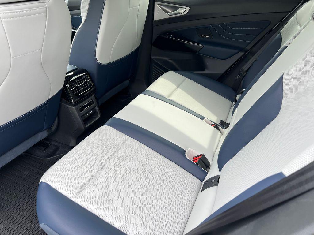 new 2025 Volkswagen ID.4 car, priced at $52,964