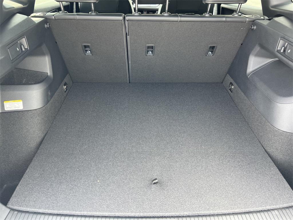 new 2025 Volkswagen Tiguan car, priced at $37,559