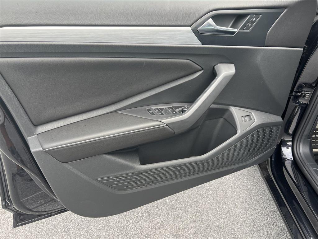 new 2025 Volkswagen Jetta car, priced at $24,699