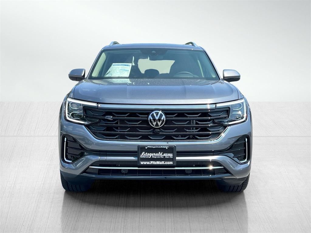 new 2025 Volkswagen Atlas car, priced at $49,913