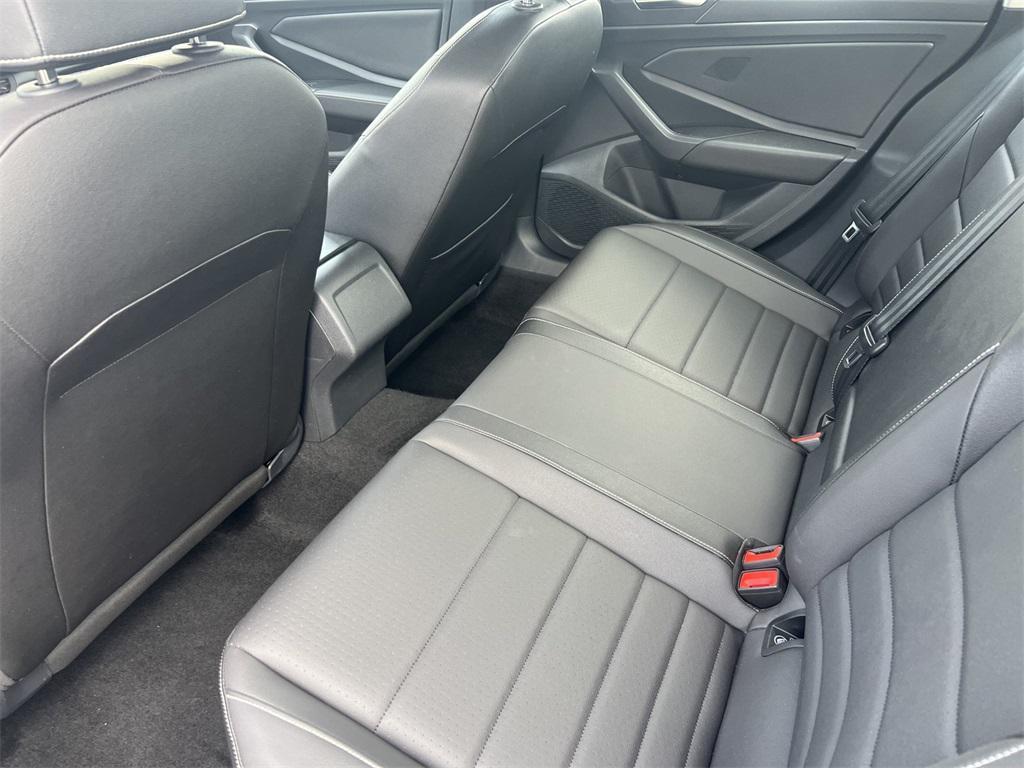 used 2024 Volkswagen Jetta car, priced at $20,995