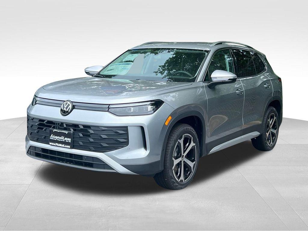 new 2025 Volkswagen Tiguan car, priced at $32,933