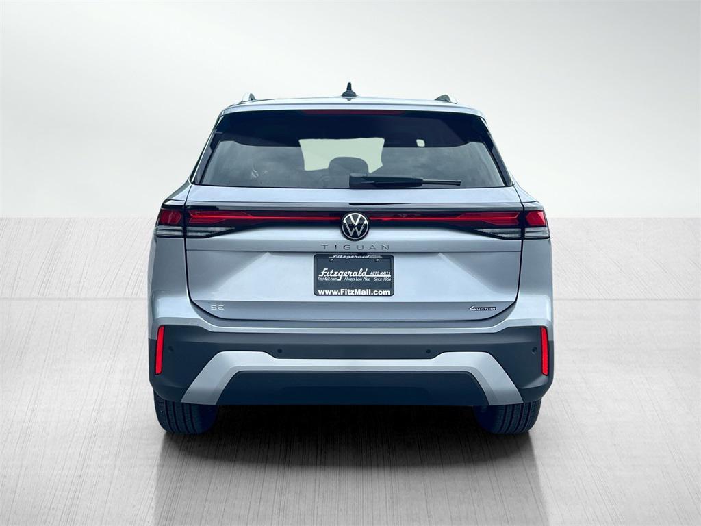 new 2025 Volkswagen Tiguan car, priced at $33,683