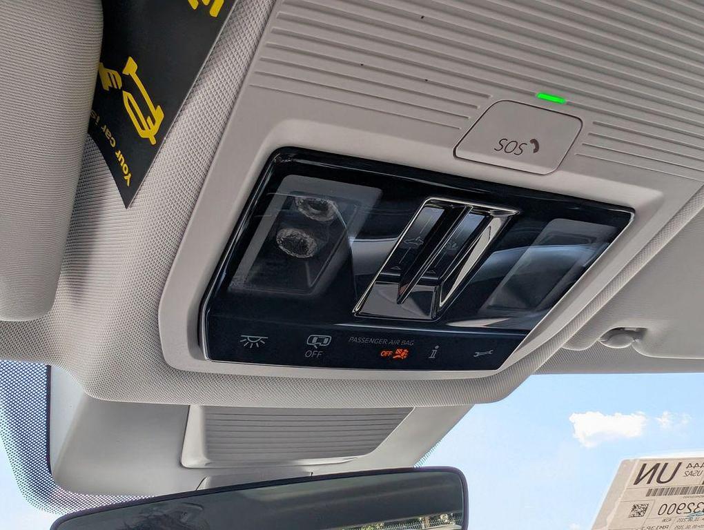 new 2025 Volkswagen Tiguan car, priced at $33,965