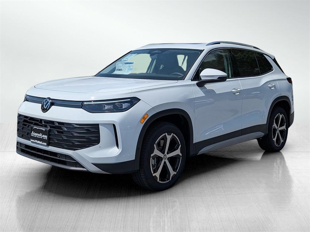 new 2025 Volkswagen Tiguan car, priced at $34,715