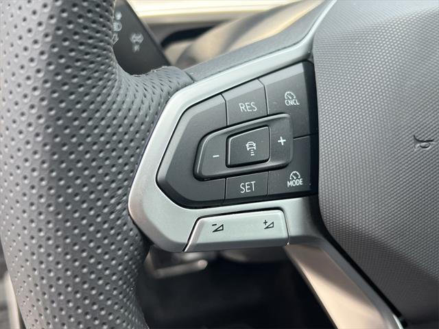 new 2025 Volkswagen Tiguan car, priced at $37,559