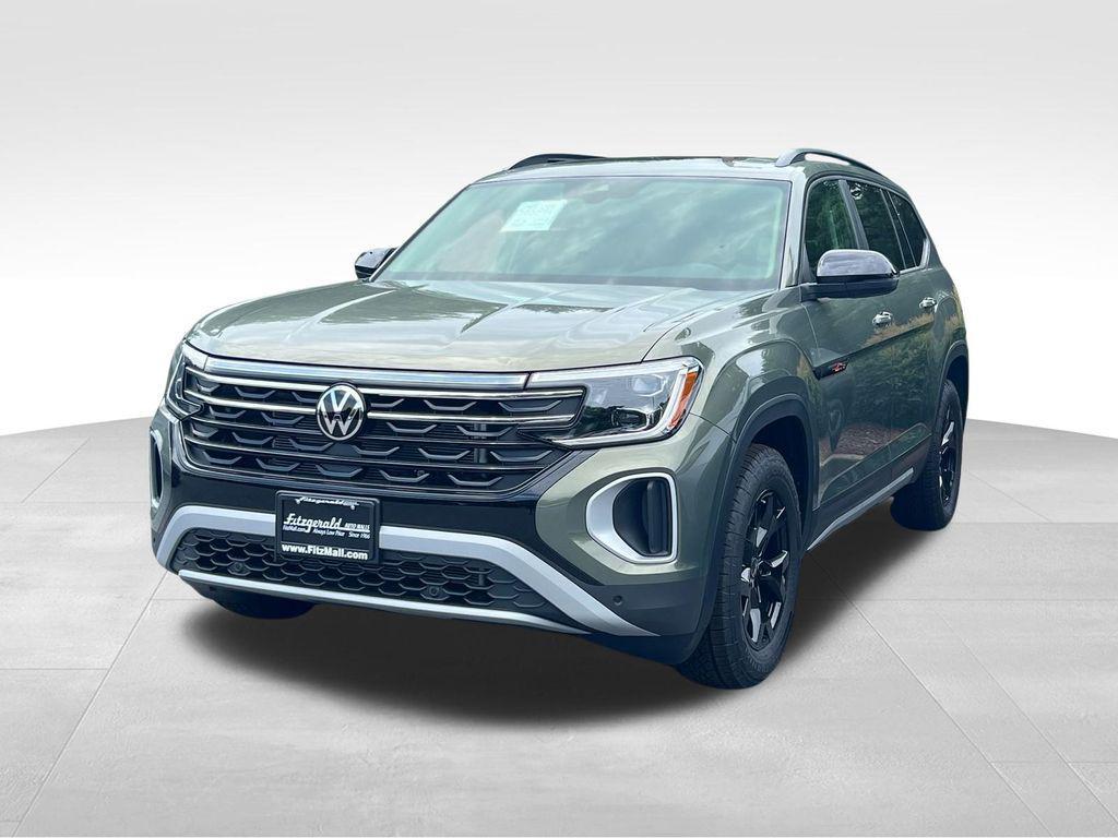 new 2025 Volkswagen Atlas car, priced at $41,779