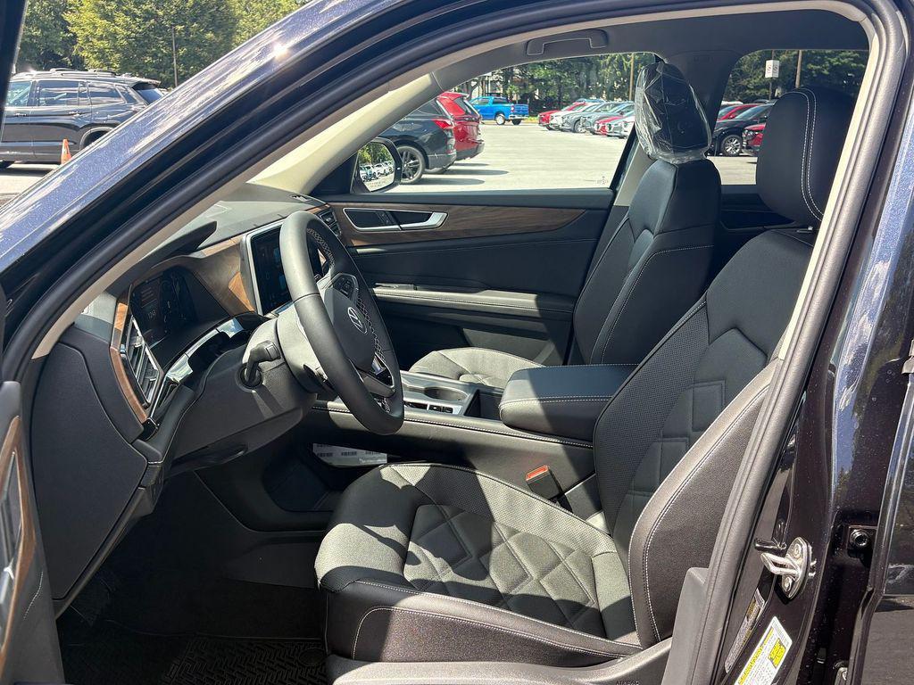 new 2026 Volkswagen Atlas car, priced at $40,875